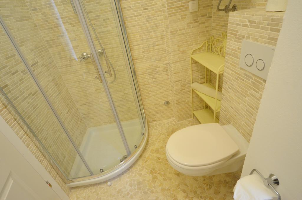 Studios Villa Rossella 4 Rovinj Room photo
